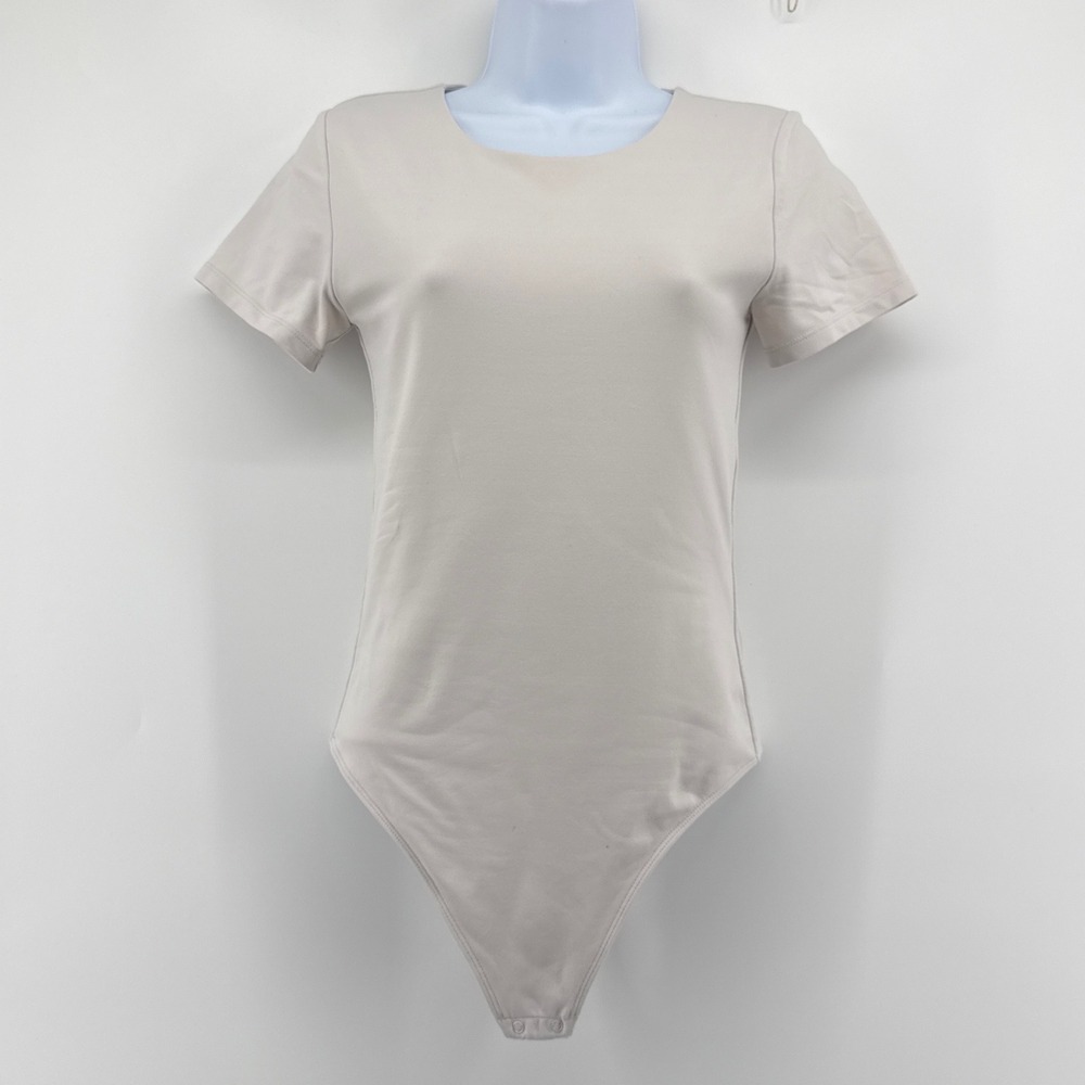 Aritzia Babaton Contour Crew Short Sleeve Bodysuit M‎ Beige Thong Neutral Layer